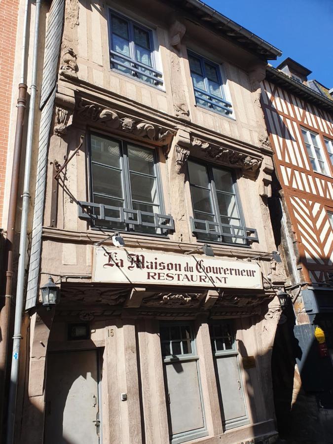 L Haute Du Gouverneur Honfleur Buitenkant foto