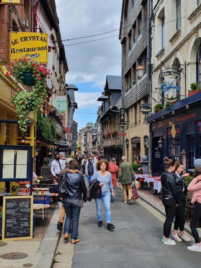 L Haute Du Gouverneur Honfleur Buitenkant foto