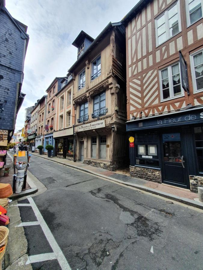 L Haute Du Gouverneur Honfleur Buitenkant foto